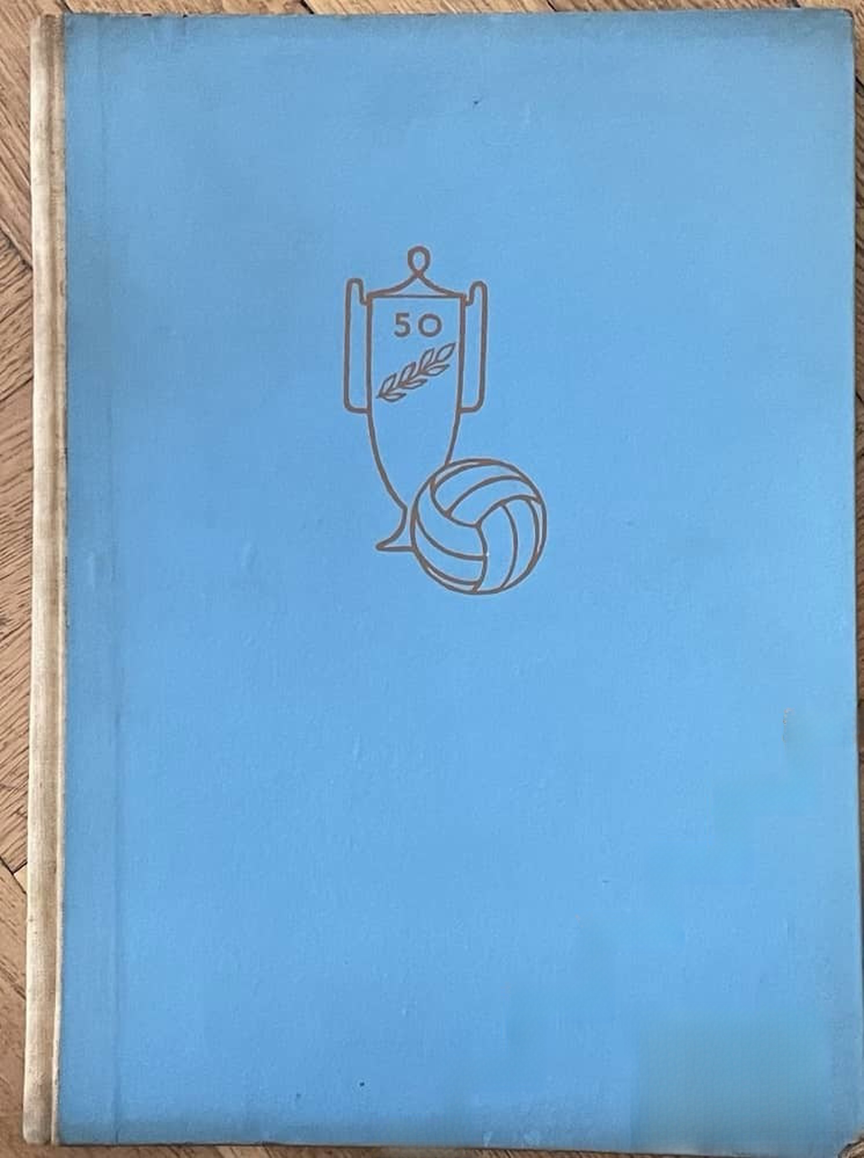 Петдесет години футбол в България — cover
